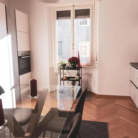 Гостьовий будинок The Attic - Your Space In The City *