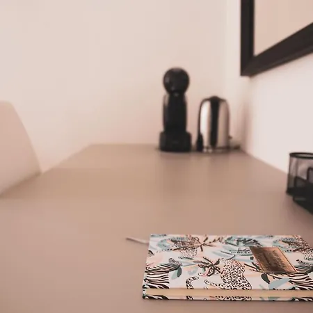 Гостьовий будинок The Attic - Your Space In The City *