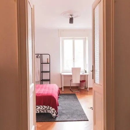 The Attic - Your Space In The City Лугано